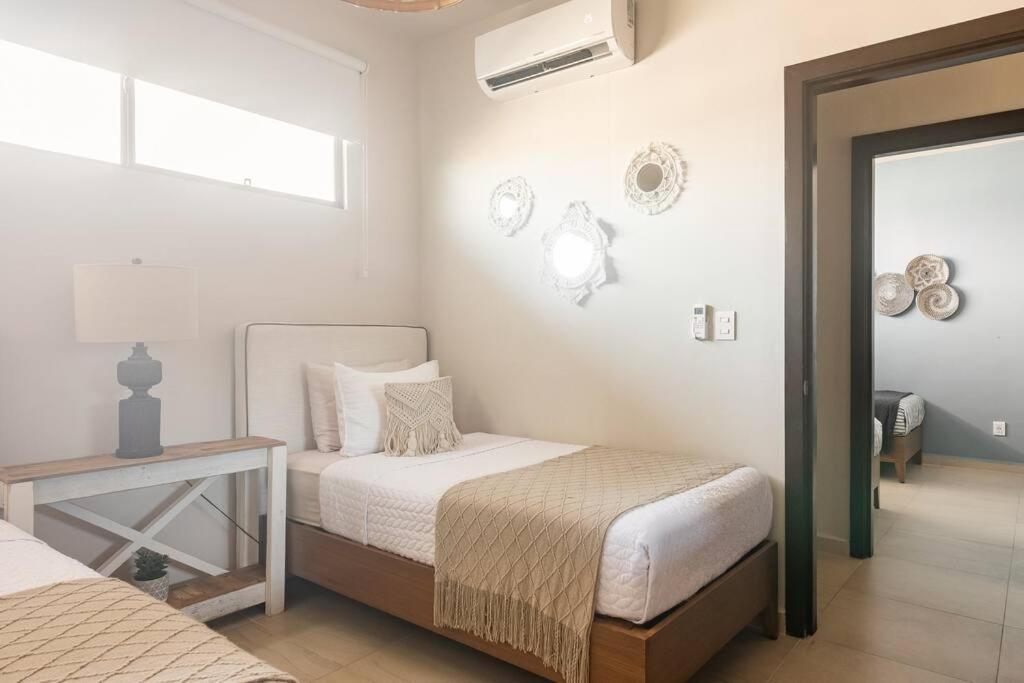 Aqua Apartment