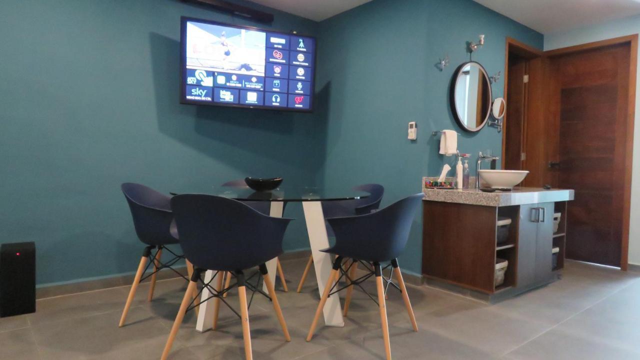 Gorgeous Duplex Mamitas Jacuzzi 3bd Lock-out *