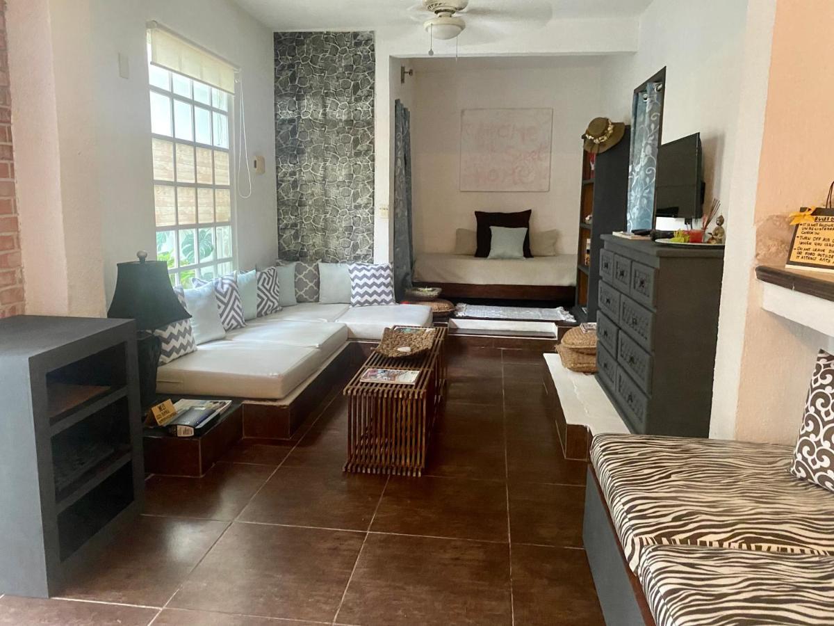 Cozy And Two Bedrooms Acasadialexplayadelcarmen