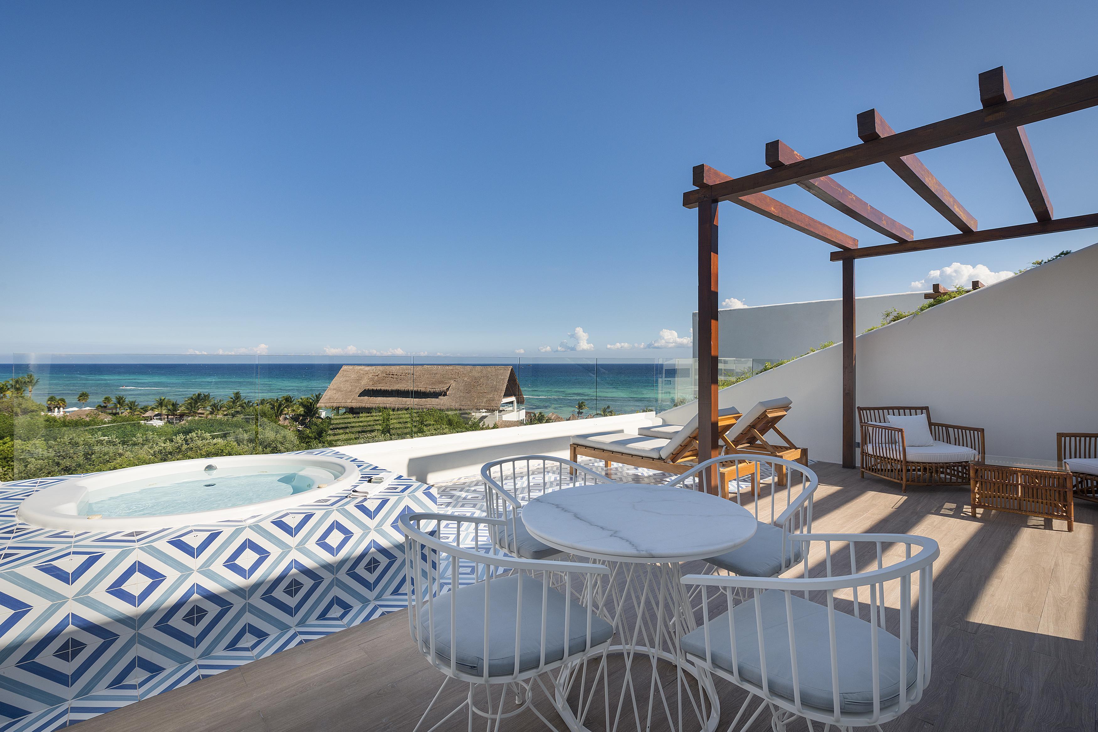 Khu nghỉ mát Ocean Riviera Paradise 5*