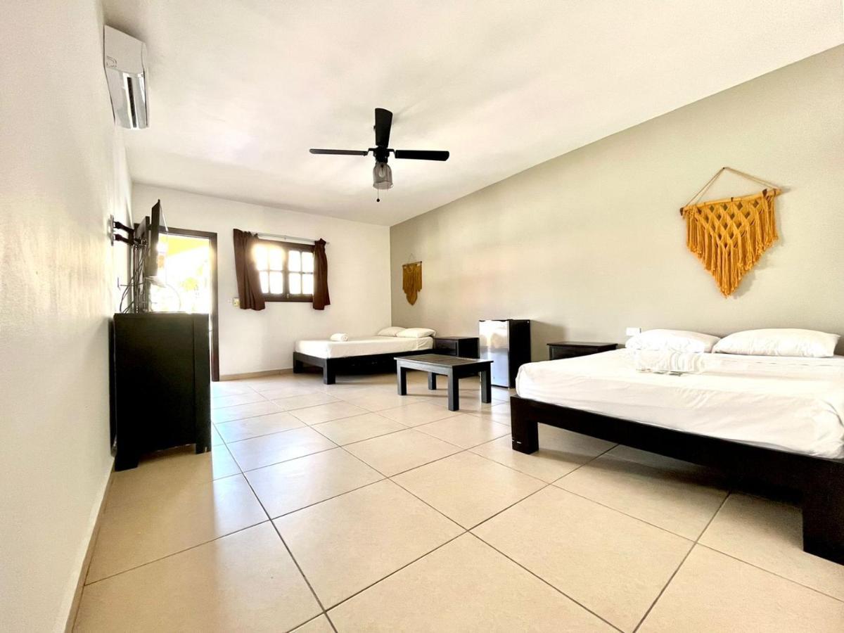 We Playa Hostal Playa del Carmen
