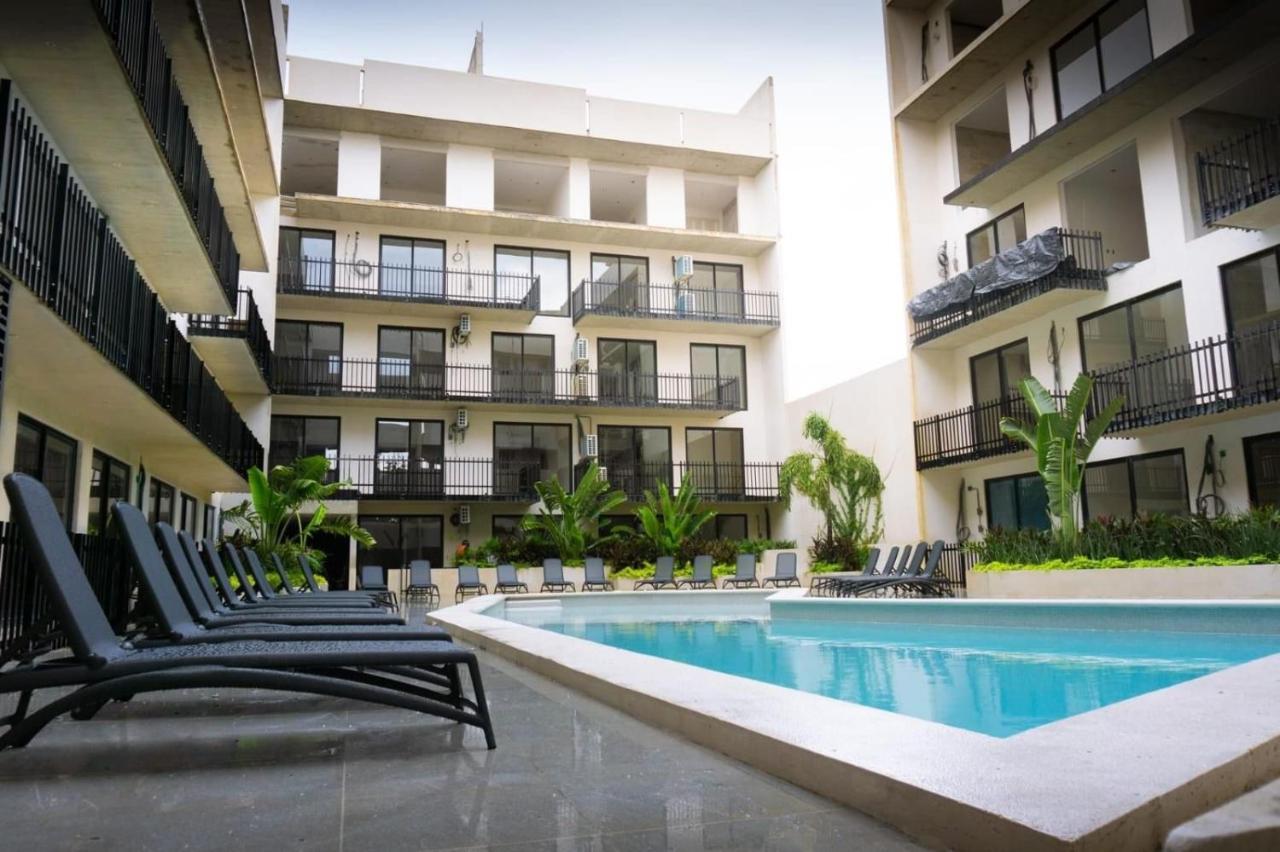 Urban Towers - Brand New Contemporary In Downtown