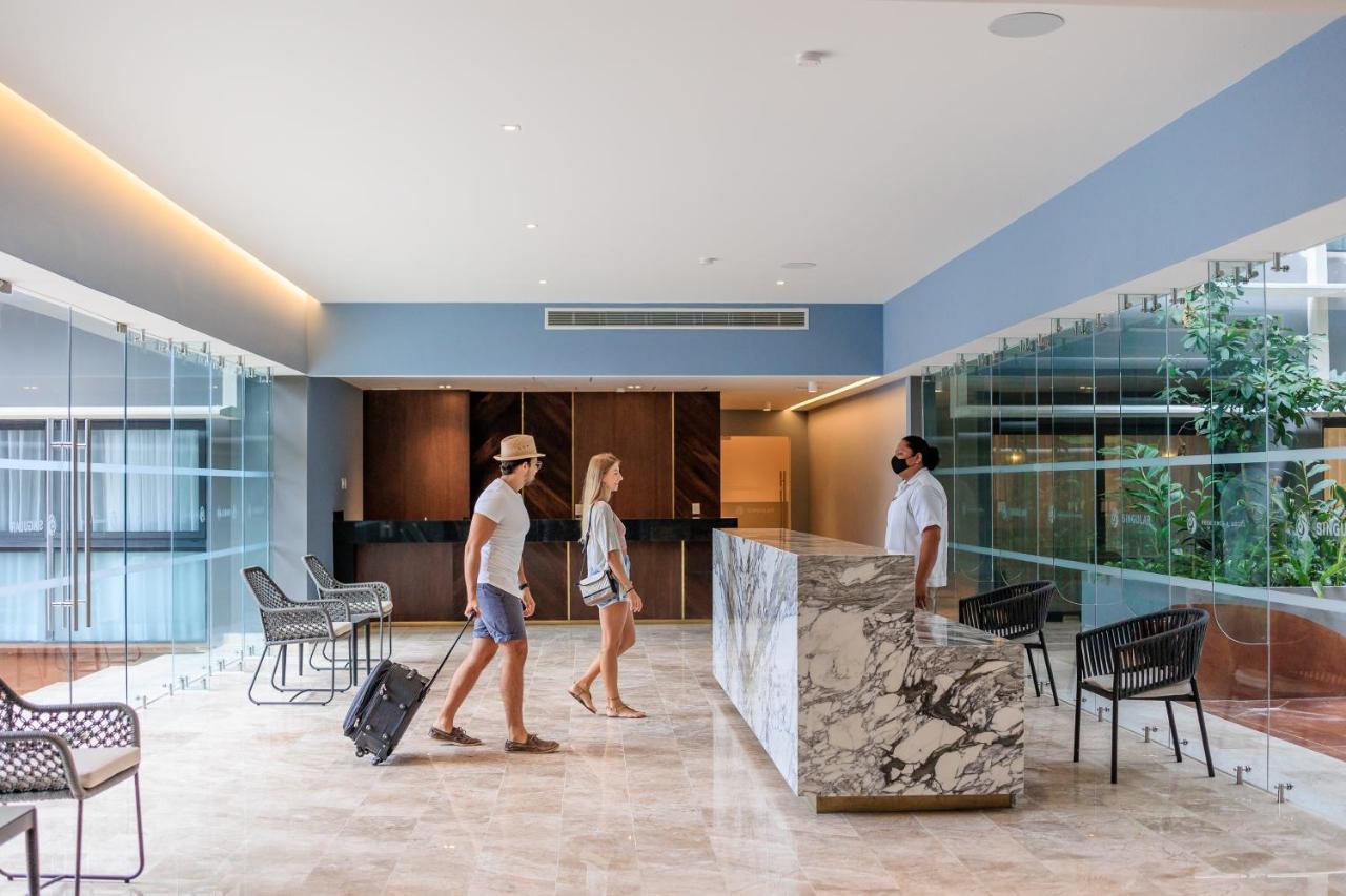 Khách sạn Singular Dream Residences 3*