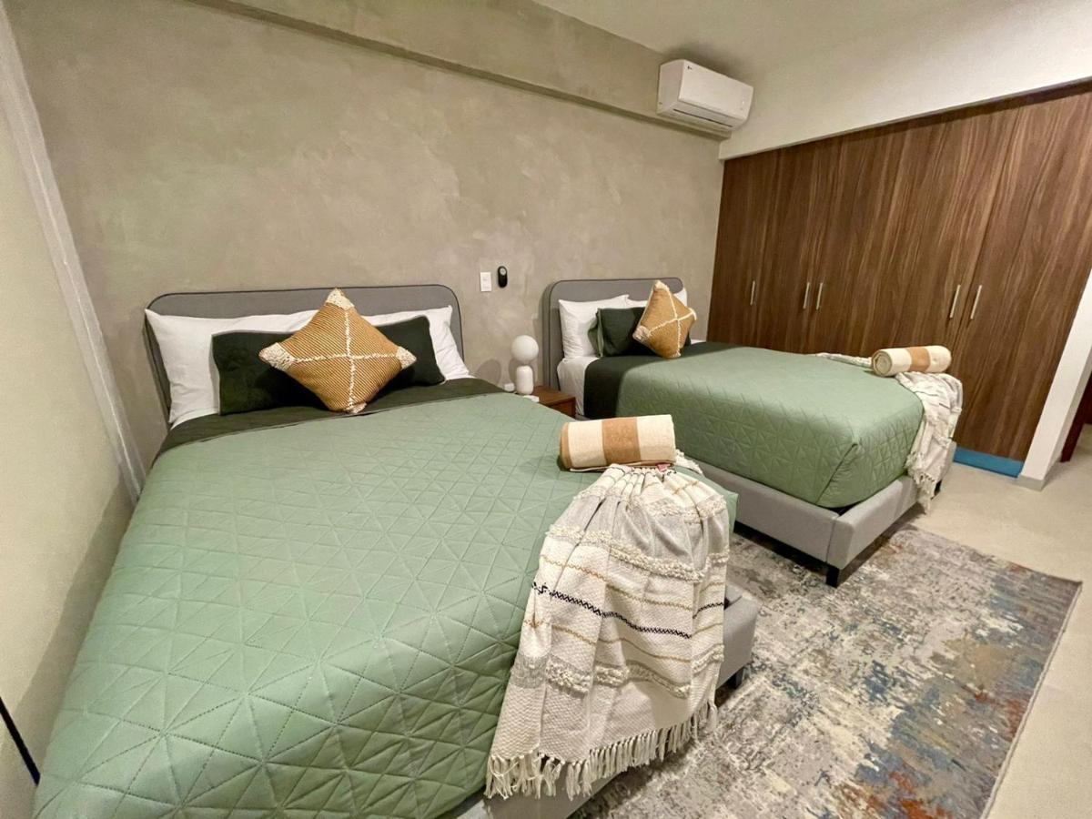 Apartahotel Urban Towers - Brand New Contemporary In Downtown Playa del Carmen