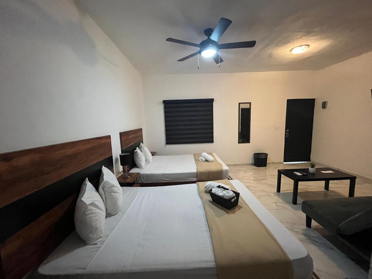 Hotel Balam Playa - 15th Ave