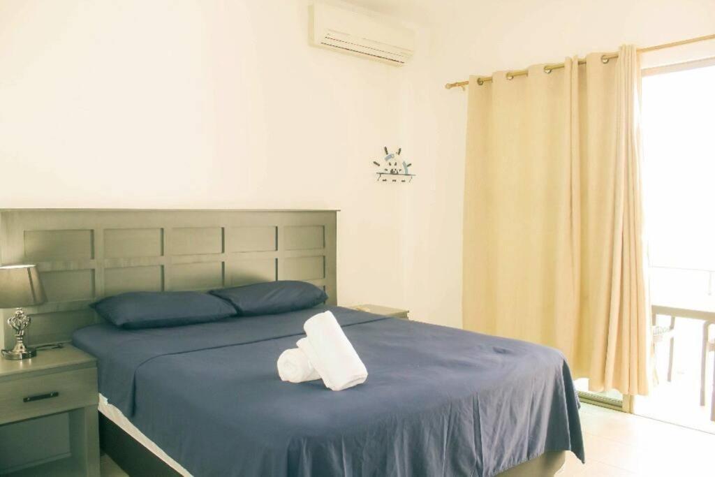 Hermoso Departamento En La Avenida Colosio Playa del Carmen