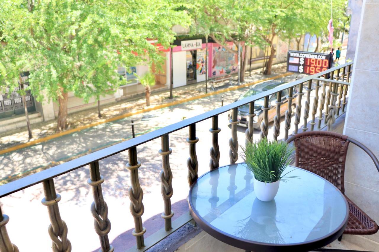 10 Avenue, 1 Min Walking To The 5 Av & 4 Playa del Carmen