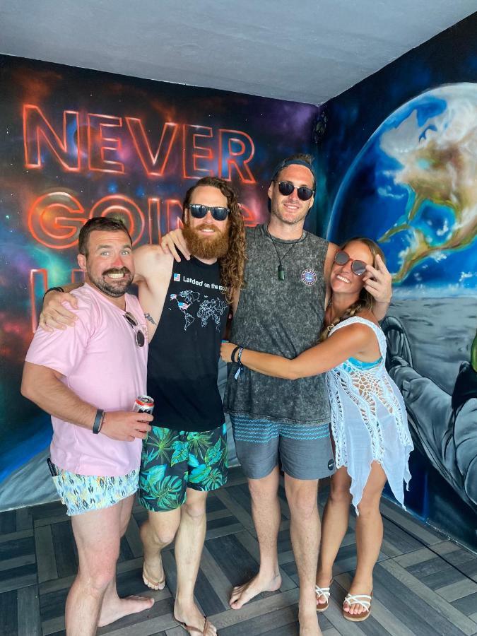 Hostel Why Not Rooftop Party Playa del Carmen