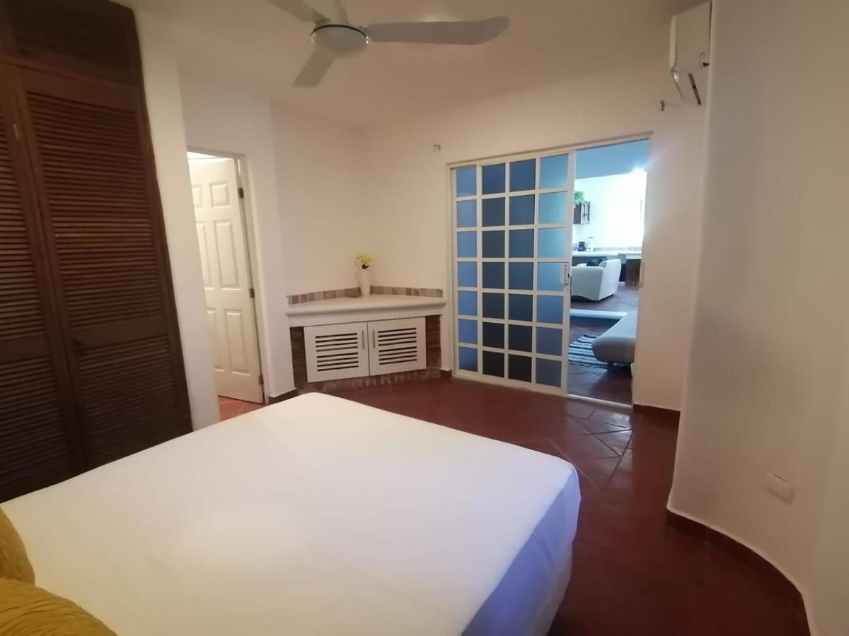 24 * Playa del Carmen