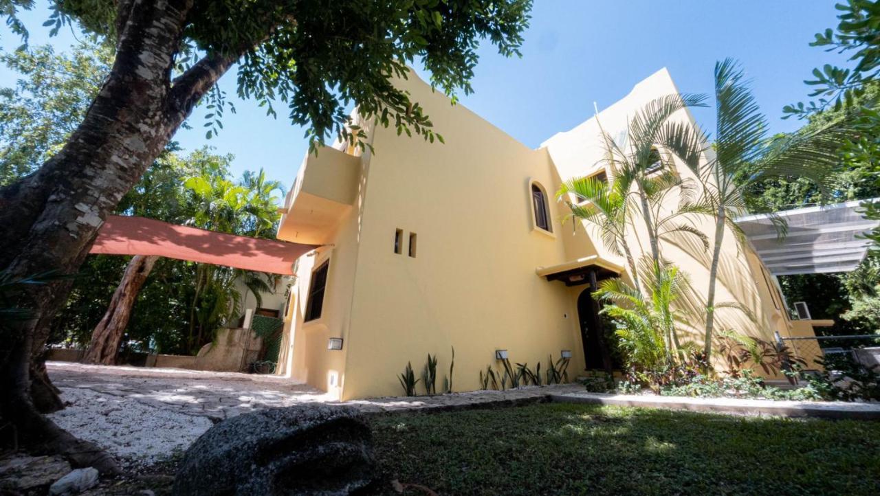 Beautiful House In Playacar 4 Bedrooms Tennis Ac Playa del Carmen