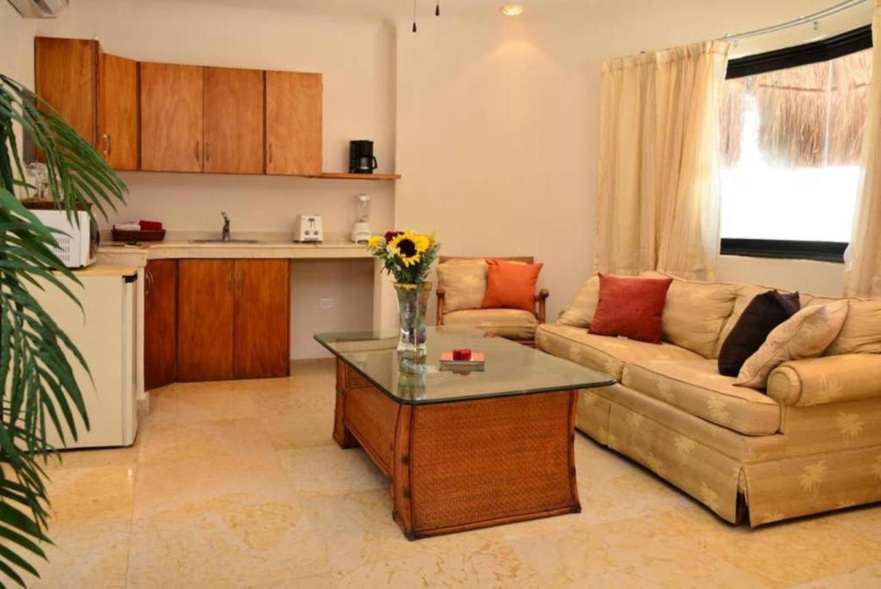 Apartment Blue Palms Suites, Pool Onsite, Steps To The & 5th Ave Playa del Carmen