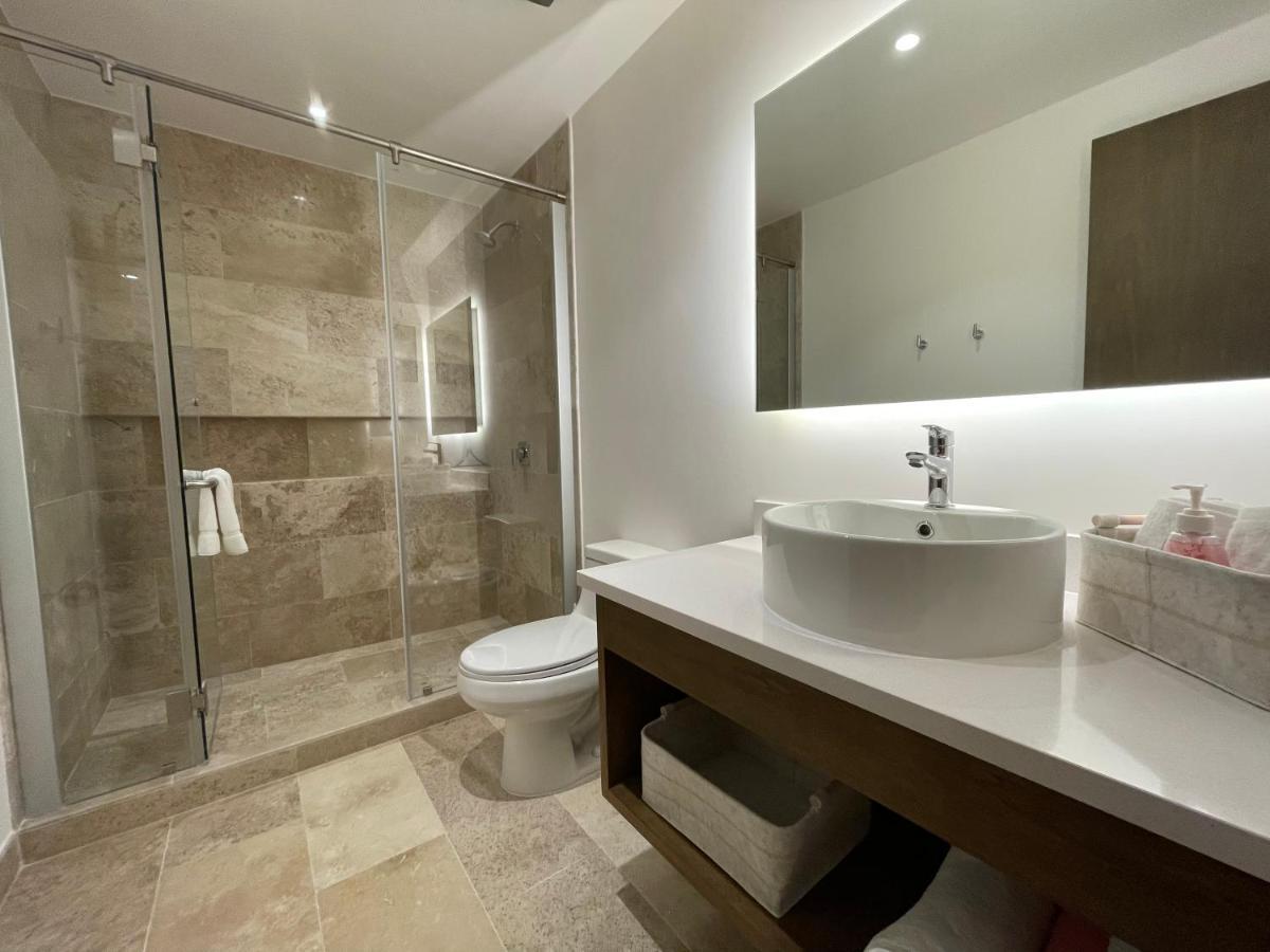 Apartment New & Equipped Steps From The With Pool Jacuzzi By Yeah
