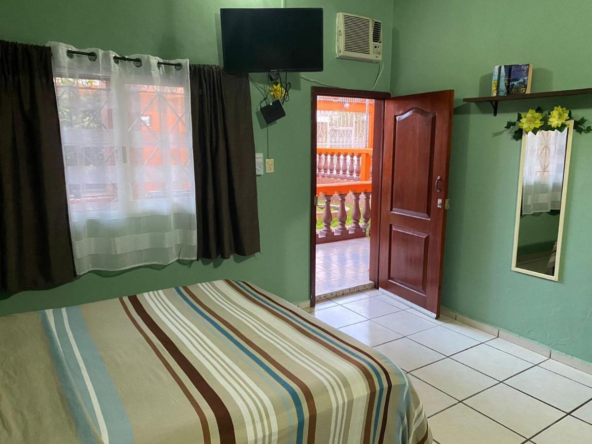 Melissa Apartment