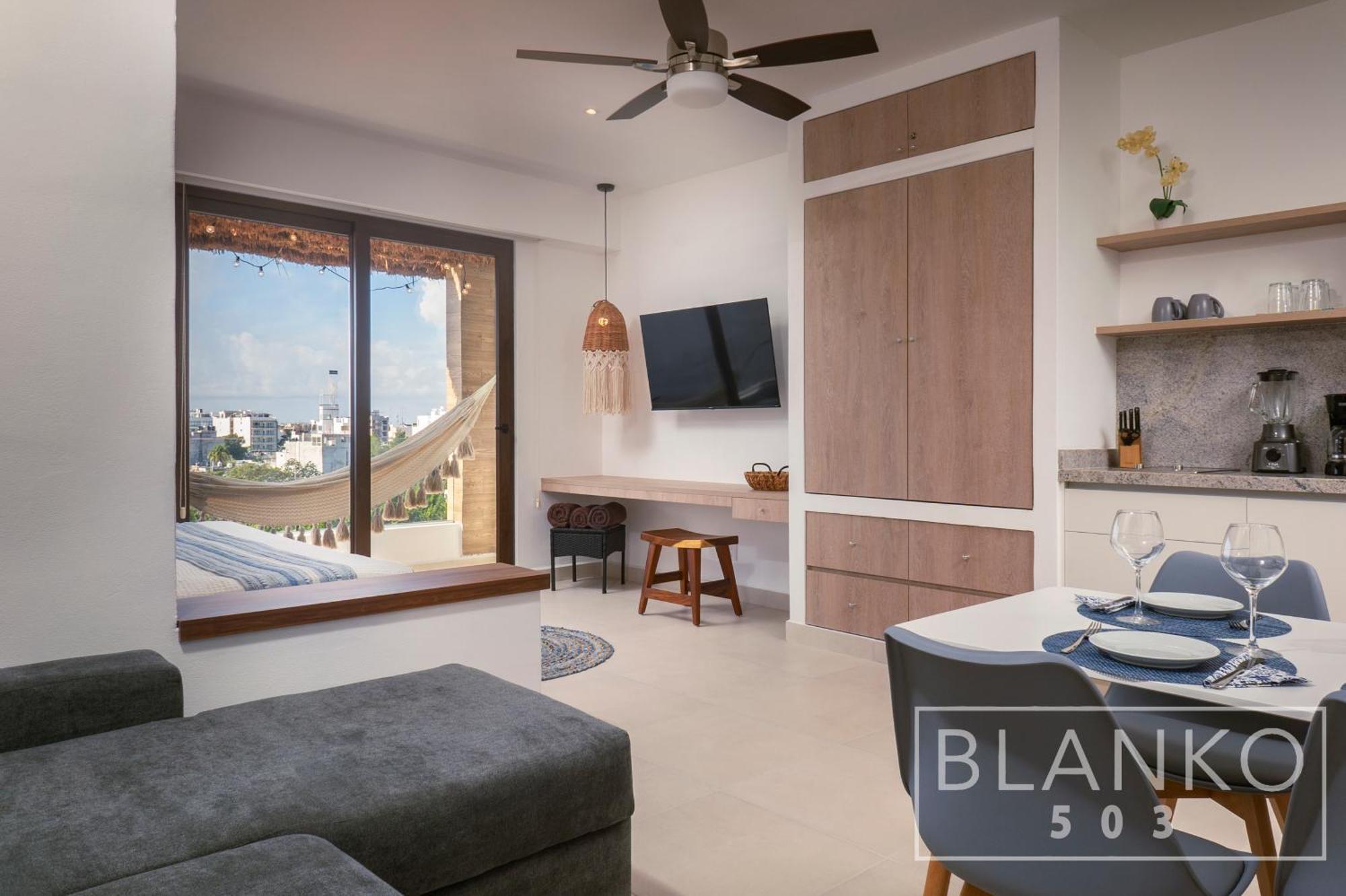 5th Av New Luxury - Ocean View Apartment