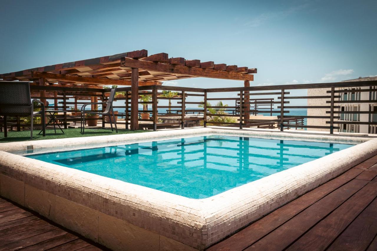 Aldea Thai Beachfront *
