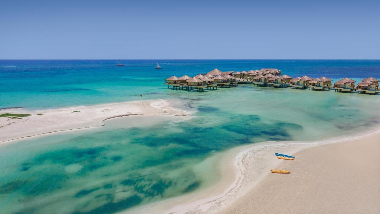 Palafitos Overwater Catamaran, Cenote & Inclusive (adults Only) Khu nghỉ mát