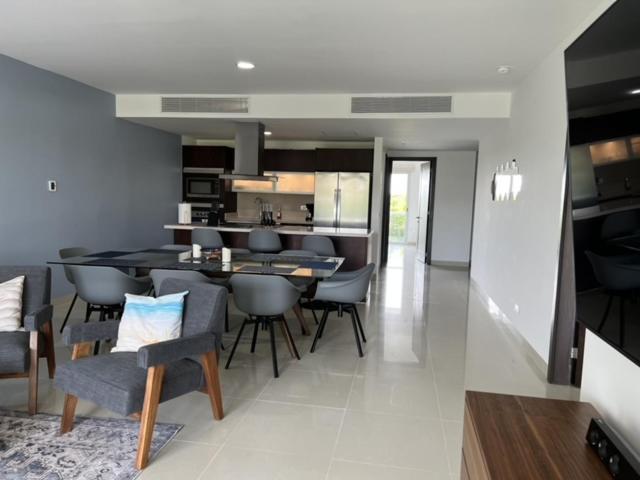 Căn hộ Paradise Villa. Amazing Ocean View Apartment. Playa del Carmen