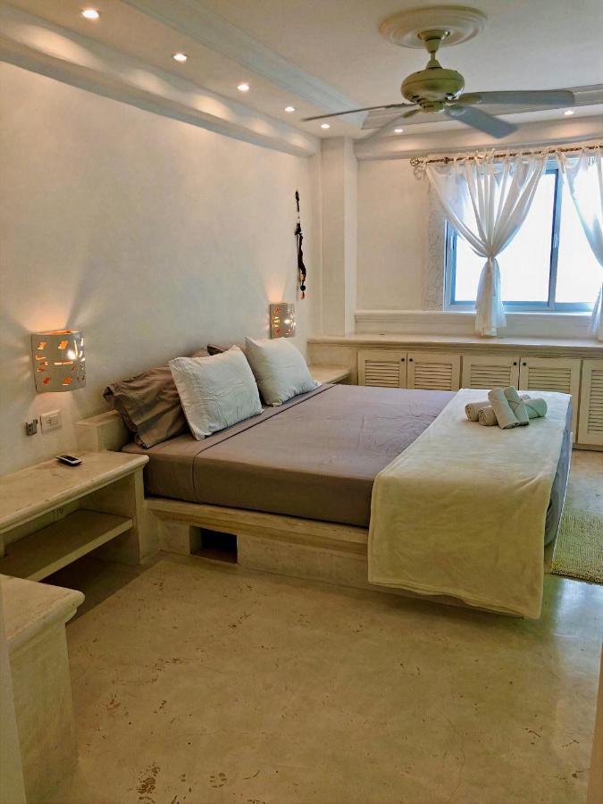 Mansion Mauresque *