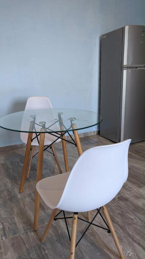 Khách sạn Playa Suites 3*