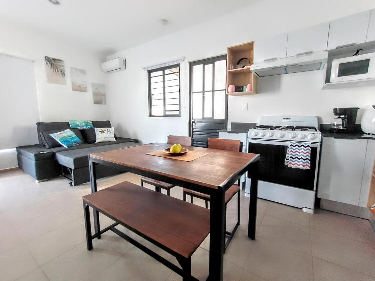 Casa En Privada Con Alberca, Excelente Para Vacaciones Y Descanso *