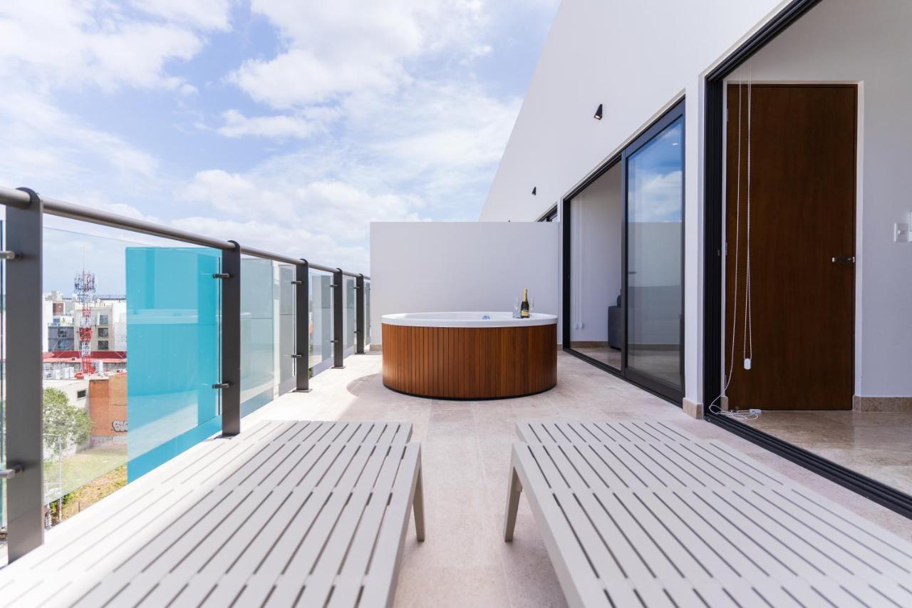 New & Equipped Steps From The With Pool Jacuzzi By Yeah Apartment *