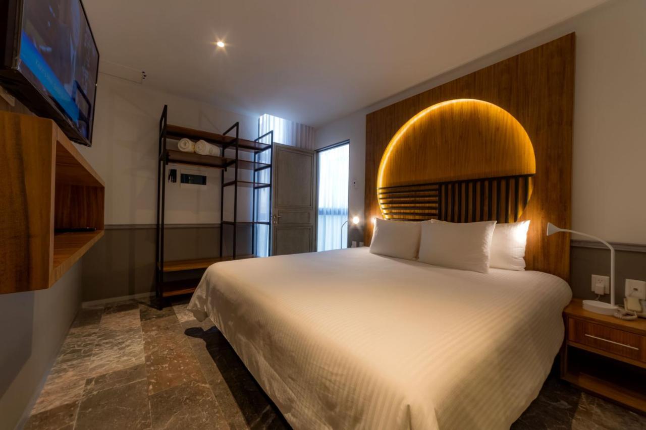 Hotel Singular Joy Vacation