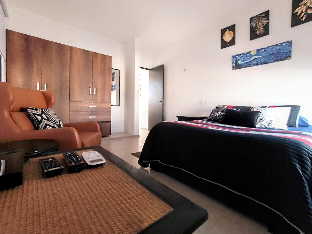 Casa En Privada Con Alberca, Excelente Para Vacaciones Y Descanso *