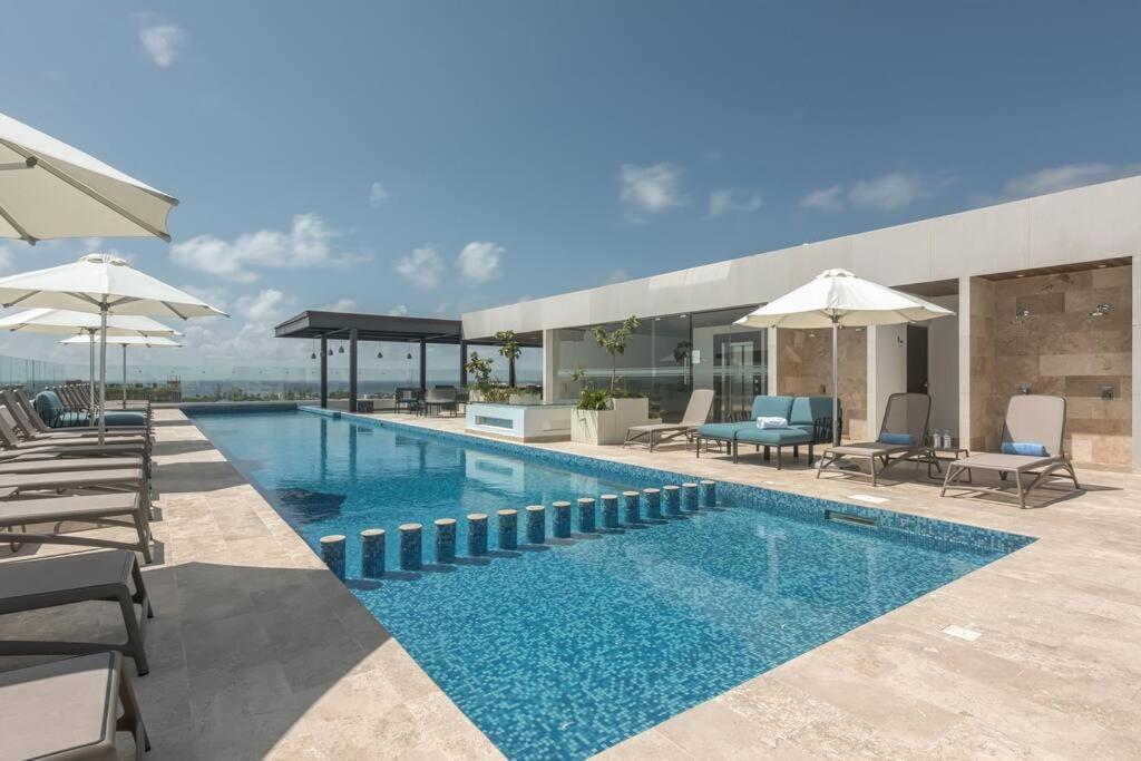 Ipana Condo, Rooftop Pools, Gym, Walk To Playa del Carmen