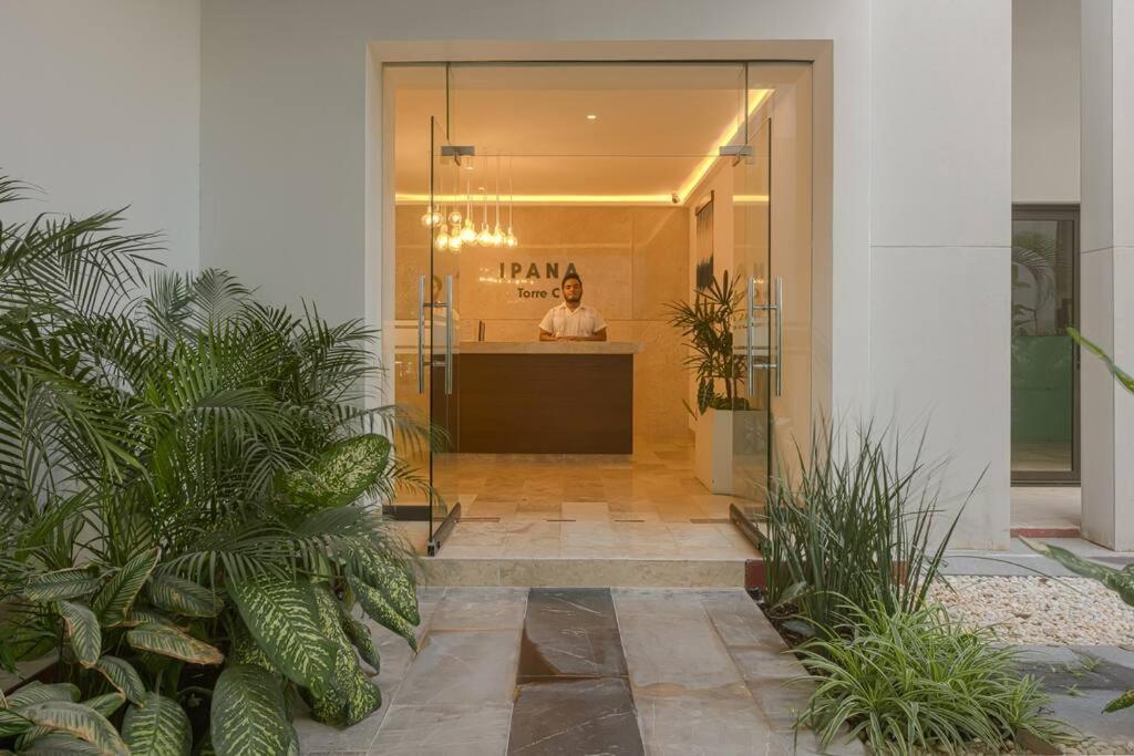 Ipana Condo, Rooftop Pools, Gym, Walk To Apartment Playa del Carmen
