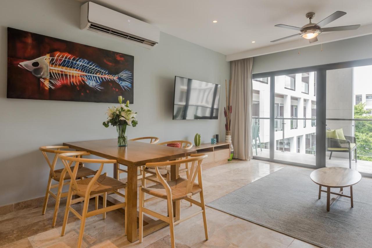 Apartment Ipana Condo, Rooftop Pools, Gym, Walk To