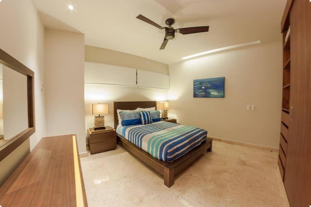 Luxury Between 5th Avenue And The