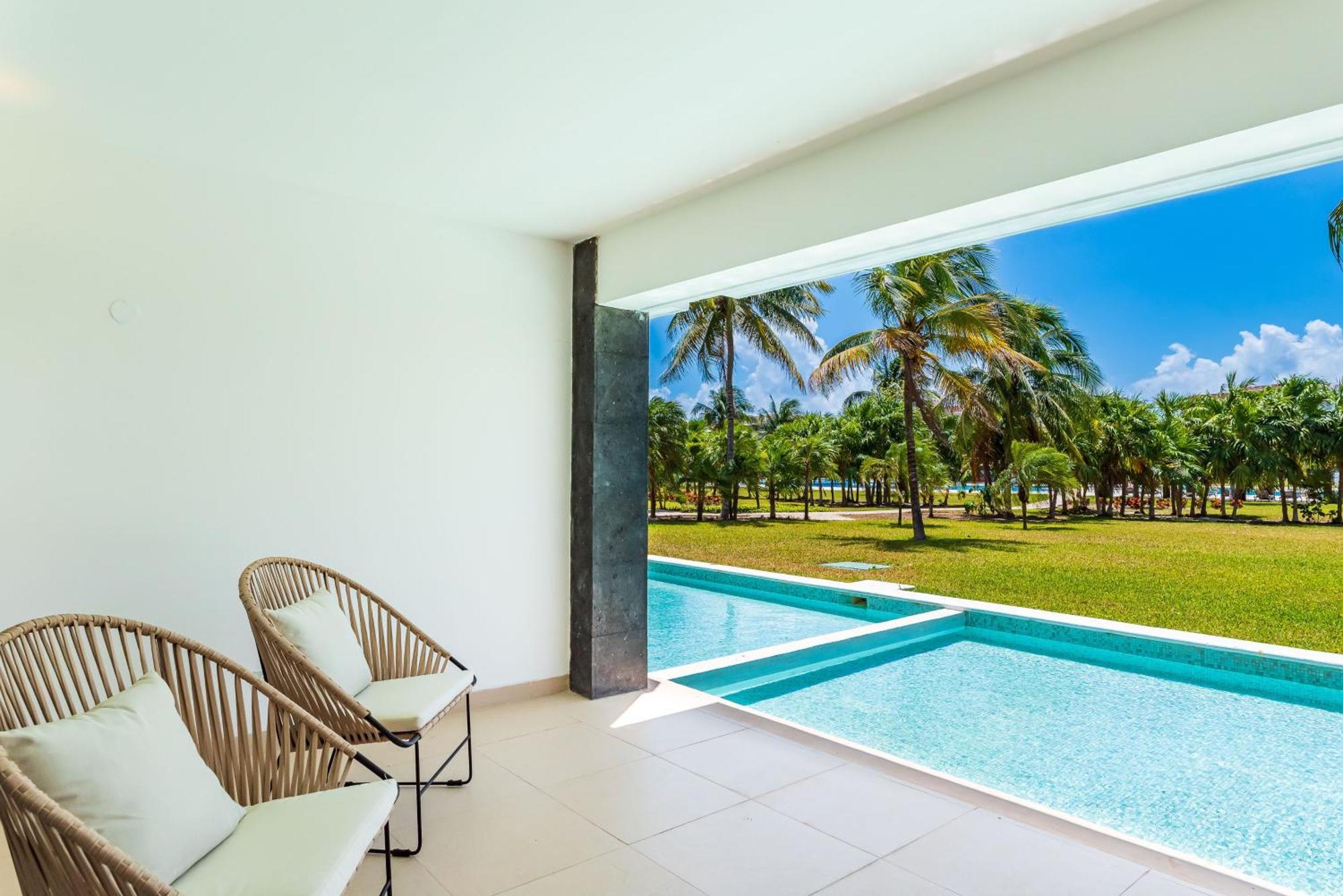 402n Casa Lucerna Apts * Playa del Carmen