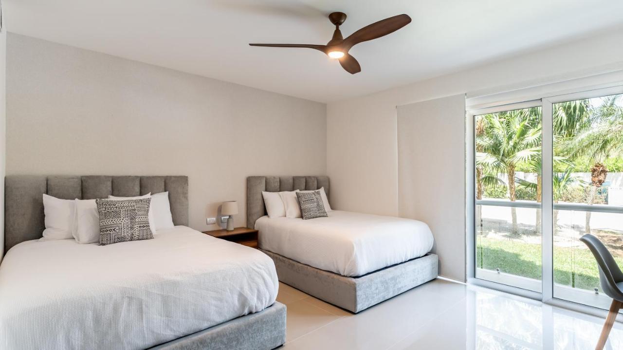 402n Casa Lucerna Apts *