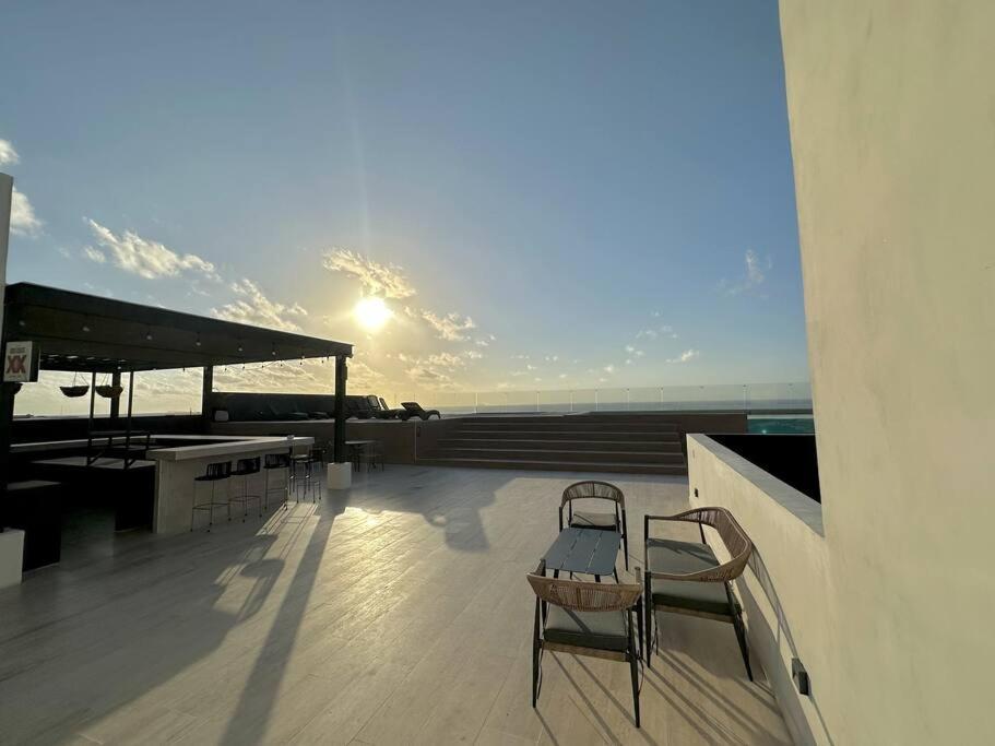 Pool View / Rooftop Pool, Jacuzzi, Gym & Bar Playa del Carmen
