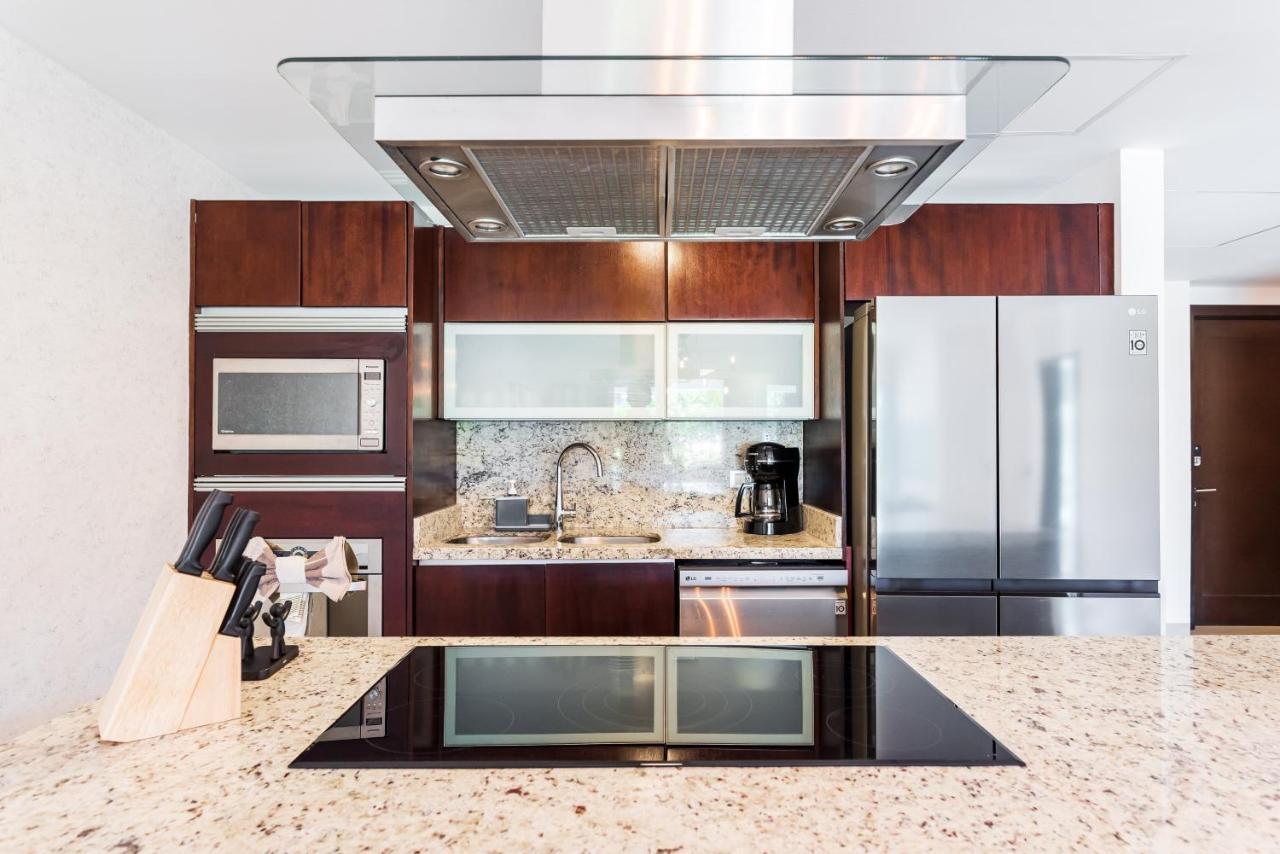 402n Casa Lucerna Apts *