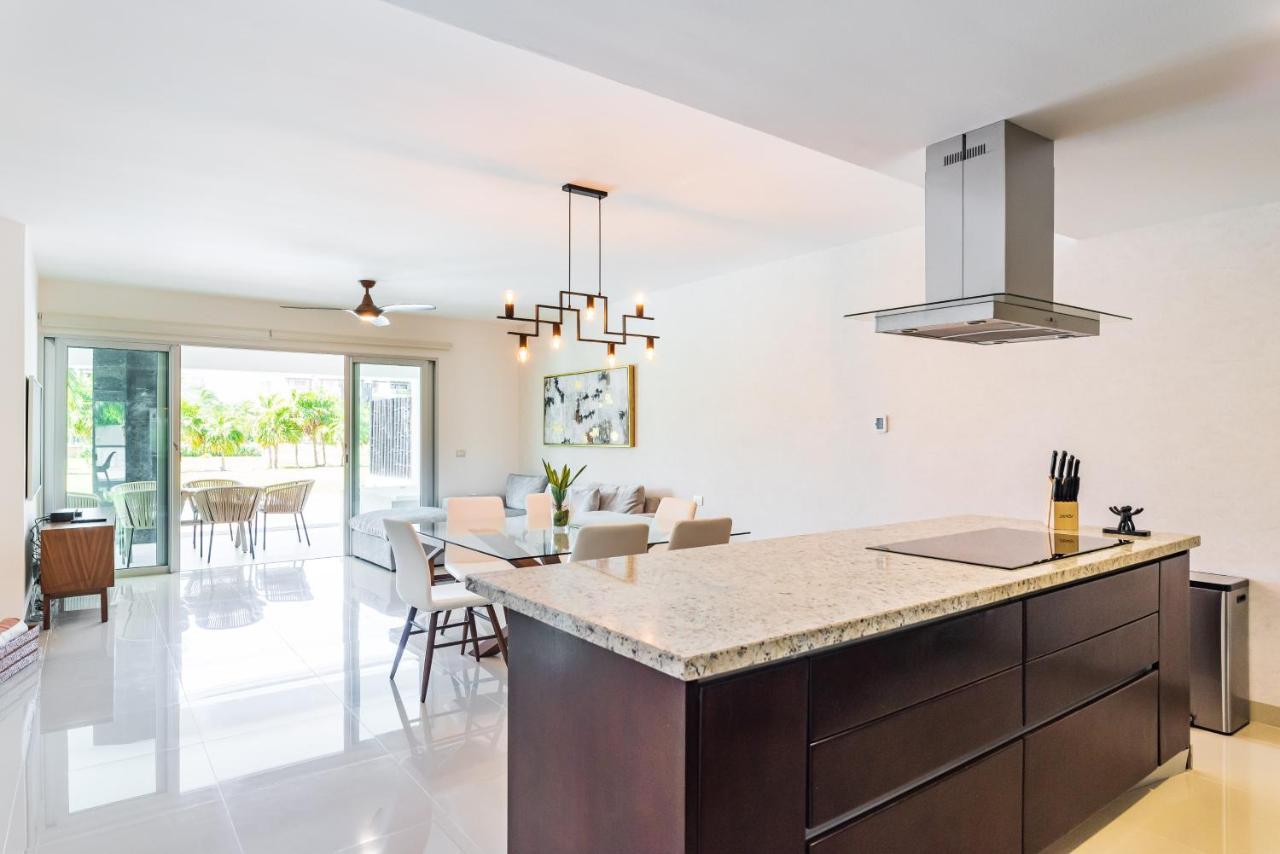 402n Casa Lucerna Apts