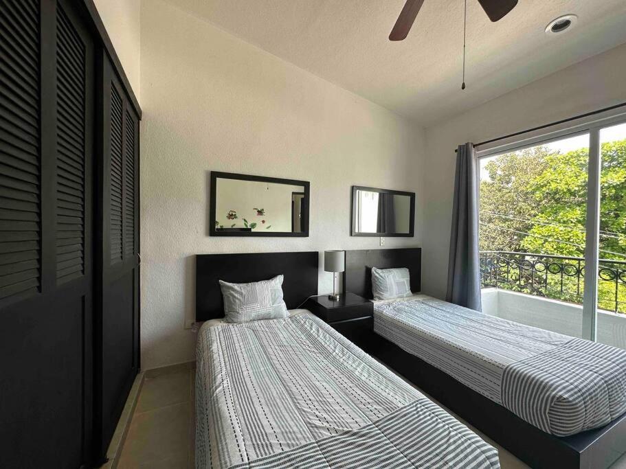 Apartamento G302 - Perfectly Located Penthouse With Heated Pool! Playa del Carmen