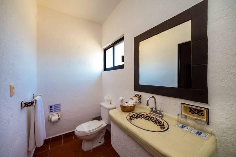 Nina Hotel