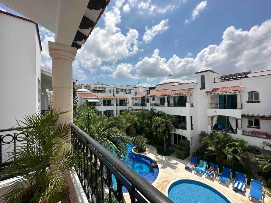 Apartamento G302 - Perfectly Located Penthouse With Heated Pool! *