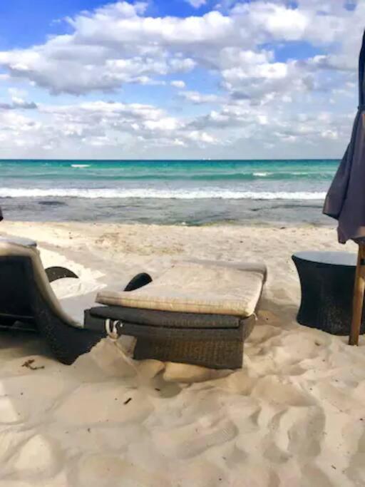 Vip! Pent-house With Your Private Pool & Chairs 2 Bedrooms Apartment
