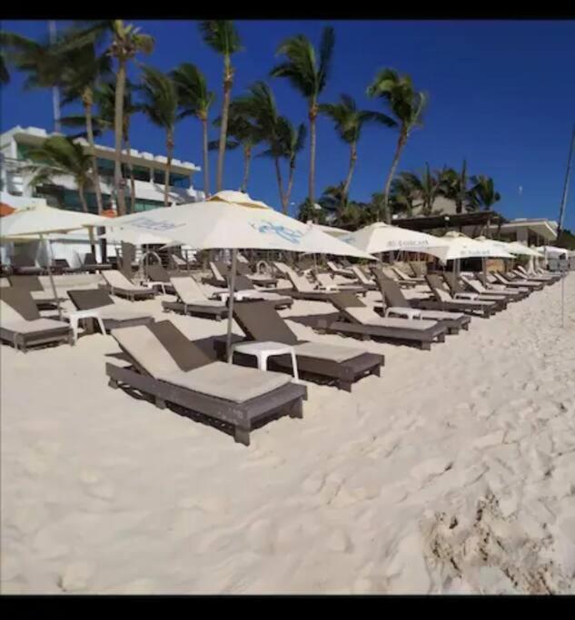 Vip! Pent-house With Your Private Pool & Chairs 2 Bedrooms Apartment