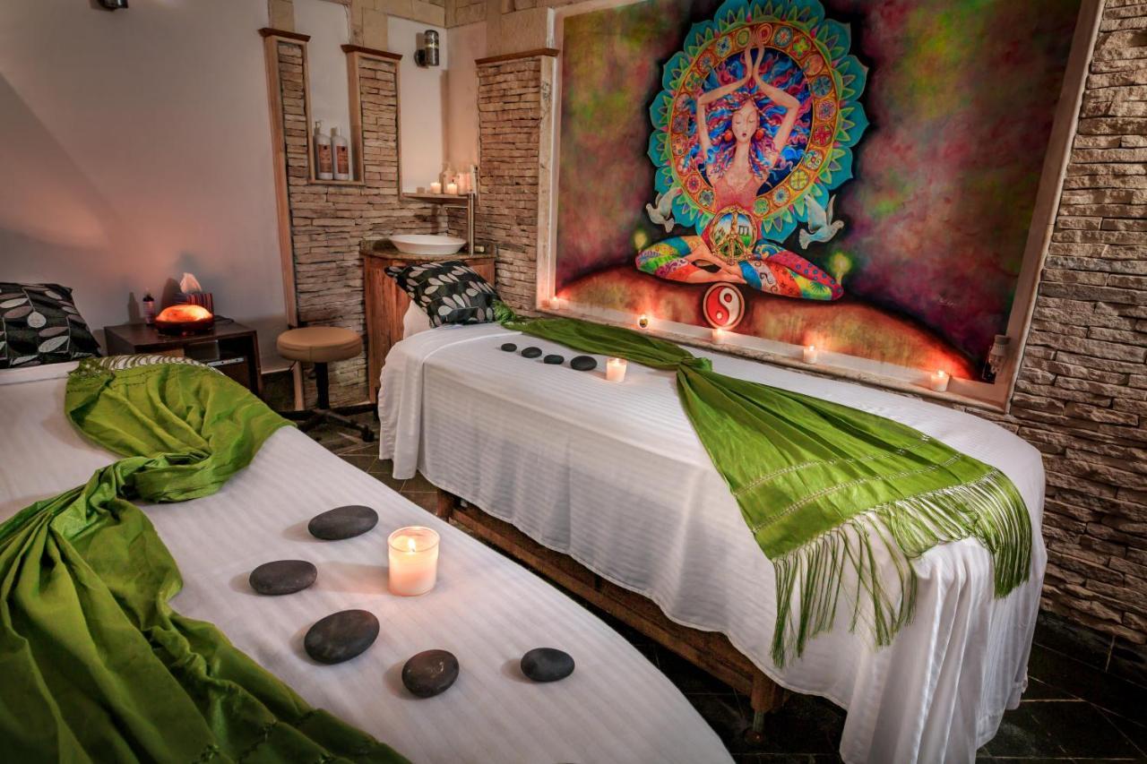 Soul Boutique & (adults Only) 5*