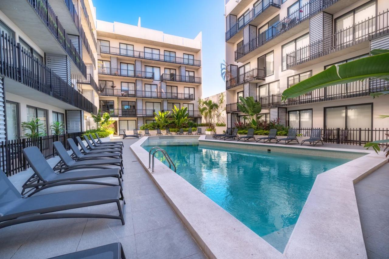 Fancy 3 Bedroom In Downtown Playa Rooftop Pool Gym Apartment Playa del Carmen