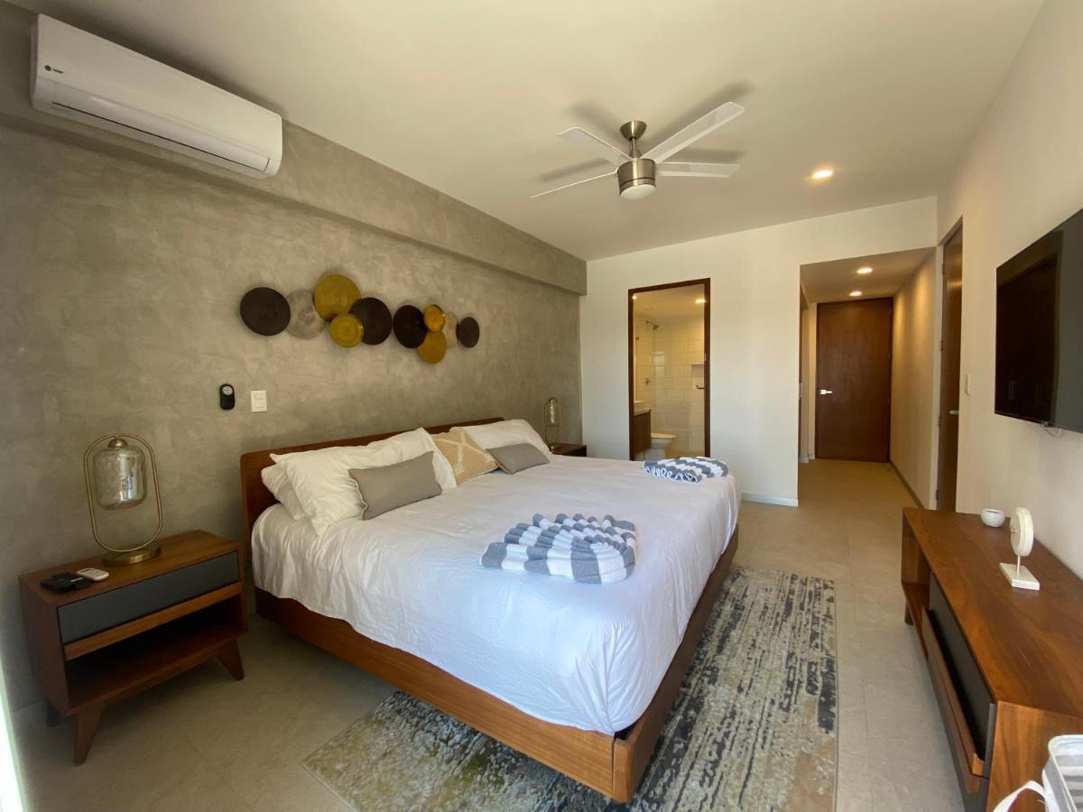Apartment Elegant 2br In The Heart Of Playa Cinema Kidszone 2 Pools Playa del Carmen