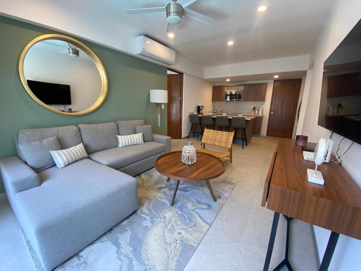 Apartment Elegant 2br In The Heart Of Playa Cinema Kidszone 2 Pools