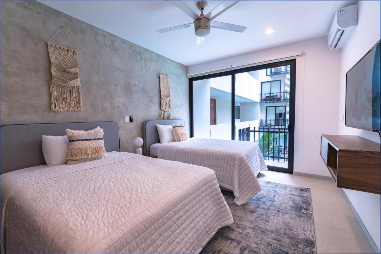 Elegant 2br In The Heart Of Playa Cinema Kidszone 2 Pools *