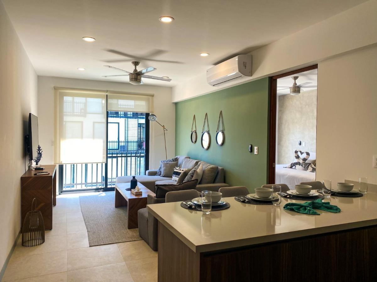 Elegant 2br In The Heart Of Playa Cinema Kidszone 2 Pools Playa del Carmen