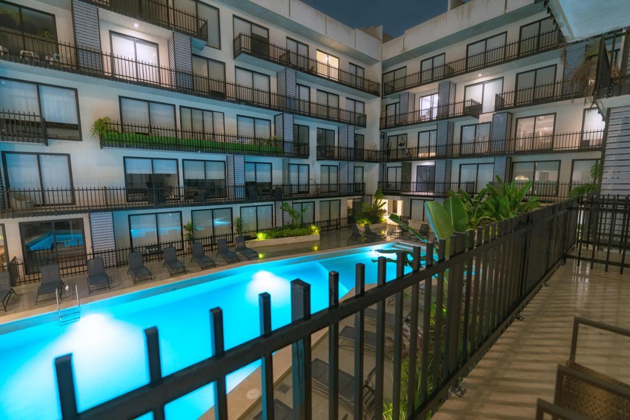 Apartment Elegant 2br In The Heart Of Playa Cinema Kidszone 2 Pools