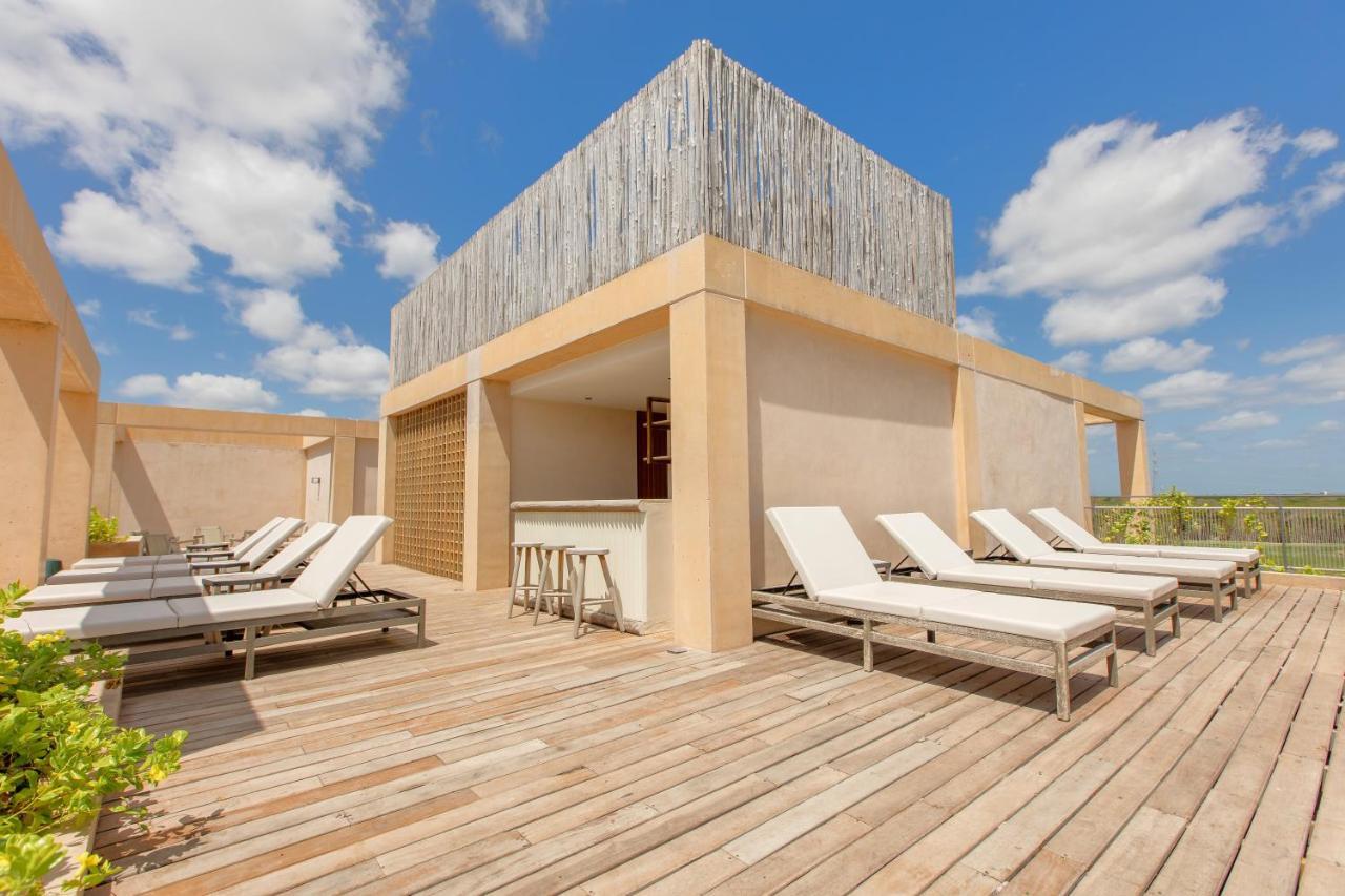 Lumina At The Village Luxury Residences In Corasol *
