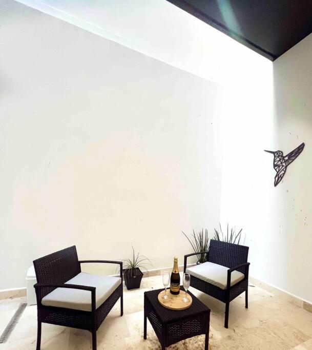 Apartamento Modern Apartment/jacuzzi/sauna/pool/gym *